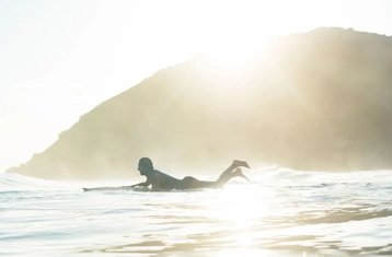 6 días de retiro de surf con 3 clases de surf en SURFinn Figueira da Foz, Portugal