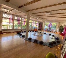 3 Dag Yoga- en Kunstretraite in Keulen, Duitsland: Voelen - Herkennen - Uitdrukken - Integreren - Photo 4