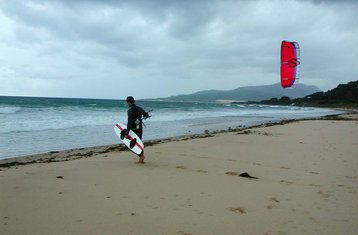 14-Daagse Kitesurfkamp met Beginnerscursus Spaans in Tarifa, Cadiz, Spanje