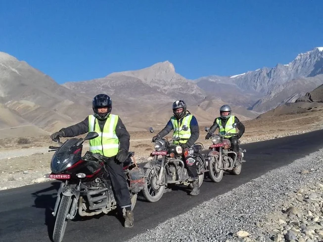 8 Day Lower Mustang Guided Motorbike Tour in Nepal photo 3