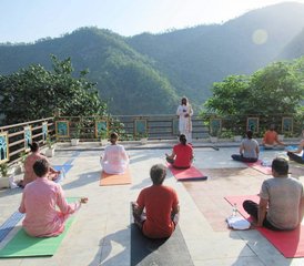 6 jours en retraite ayuryog-shodhan ayurvédique signature pour booster l’immunité à Rishikesh, Inde - Photo 4