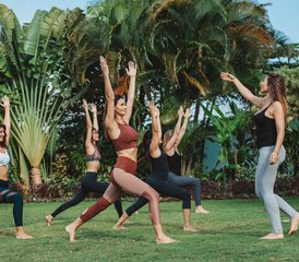29 Tage 200-Stunden Transformative Yogalehrer Ausbildung in Canggu, Bali, Indonesien - Photo 3