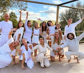 18 días de curso de profesorado de yoga de 200 horas en Cádiz, España - Photo 4
