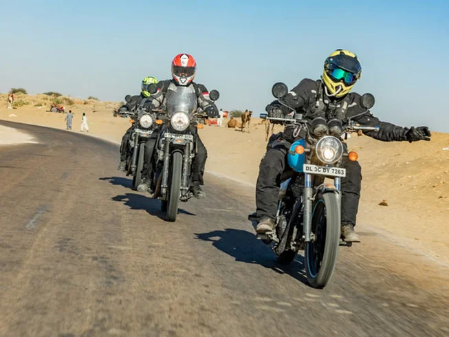 10 Days Golden Triangle Tour on Motorcycle with Orchha & Khajuraho from Delhi photo 2