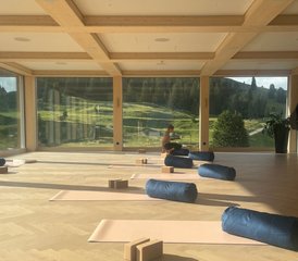 3 Tage Bergluft & Balance: Ein Yoga-Wochenende in den Bergen, Arosa, Schweiz - Photo 4