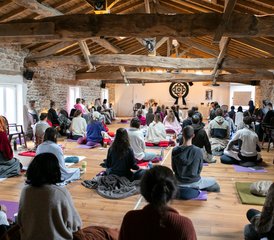 1112 jours de retraite de méditation silencieuse Hridaya en Auvergne-Rhône-Alpes, France - Photo 1