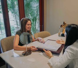 15 Day Luxury Anti-Aging Retreat w/ Non Invasive Face Lifting, IV Drip, & Facial in Bali, Indonesia - Photo 4