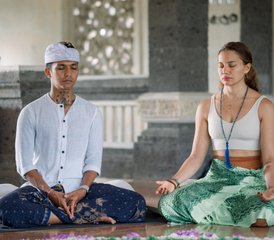 911 días de rituales del alma: yoga, cultura y tours en Bali, Indonesia - Photo 1