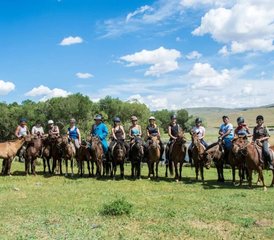 1113 jours Yurt Comfort : randonnée équestre en Mongolie - Photo 1