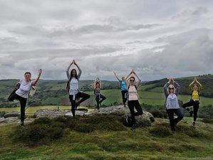 5 Day New Year Yoga and Guided Hiking Retreat in the Stunning Peak District, UK