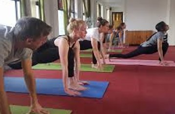 4 jours en retraite de yoga et massage ayurvédique à Katmandou, Népal