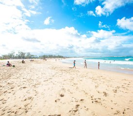 6 Day All-Level Surf Holiday in Tofo, Mozambique - Photo 4