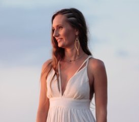 4 jours en retraite spirituelle de Reiki de luxe en tête-à-tête à Santorin, Grèce pour femmes : Honorez le féminin sacré - Photo 2