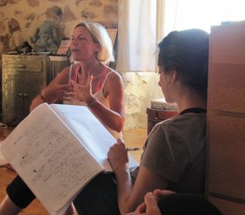 60 Tage 500-Stunden Yogalehrer Ausbildung in Saint Michel de Chabrillanoux, Frankreich - Photo 3