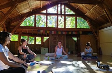 3 jours en week-end de yoga et nature, "Retour à la source" à Annot (04), France
