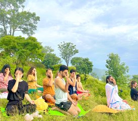 24 días de profesorado de yoga Hatha, Vinyasa y Ashtanga de 200 horas en Rishikesh, India - Photo 4