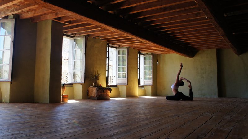 5 Day Yogic Mindfulness for a Demanding World, Vegan Retreat in Aude, Occitanie