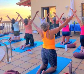 6 Tage Heilungsdiät für Senioren mit Restorativem und Meditativem Yoga Retreat in Sonnigem Sitges, Spanien - Photo 2