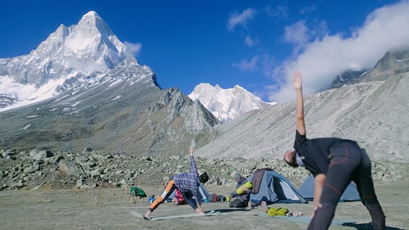 4 Days / 3 Nights Chopta-Tungnath Trek in Uttarakhand, India