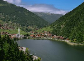 Canazei Retreats und Reisen