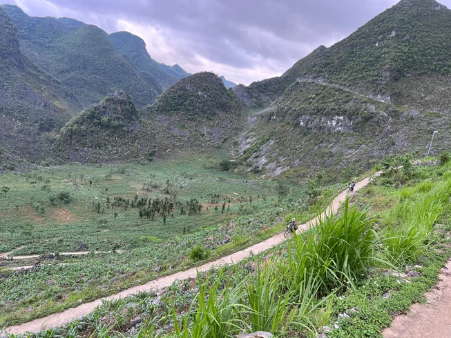9 Day North-East Vietnam Guided Motorcycle Tour Beginning in Ha Noi  photo 9