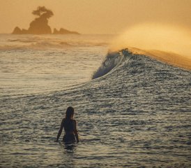 810-Daagse Privé Luxe Surf- en Yoga Retreat voor Vrouwen op Mentawai-eiland, Indonesië - Photo 1