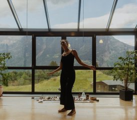 114 jours en stage Sacred Sequence de respiration, randonnée et bien-être dans les Alpes suisses, Suisse - Photo 1