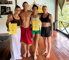 129 jours-200h en formation de professeur de yoga ashtanga, hatha et vinyasa à Koh Phangan, Thaïlande - Photo 1