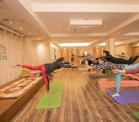 925 Tage 300-Stunden Meditation Und Kundalini Yoga Ausbildung In Kathmandu, Nepal - Photo 1