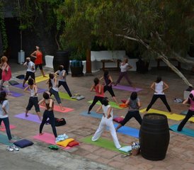 8 Tage Entdecke Dich Selbst Yoga Retreat mit Fußreflexzonenmassage und Massage in Lanzarote, Spanien - Photo 5