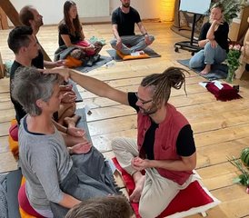 8 días de retiro de meditación de kriya yoga con iniciación en la técnica de kriya en Nassereith, Austria - Photo 2