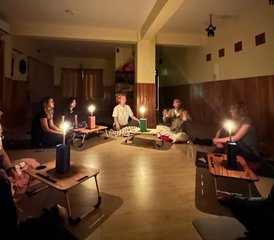 10 jours en stage de guérison par le son Nada Chikitsa de 40 heures avec Himalayan Yoga à Katmandou, Népal - Photo 4