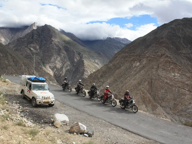 12 Day Guided Himalayan Heights Motorcycle Tour in India photo 6