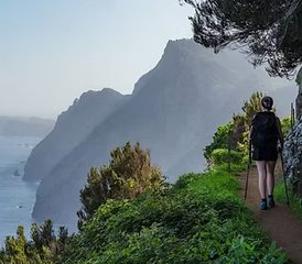 7-Daagse Wetenschappelijk Onderbouwde Gezondheidsvakantie met Fysiotherapie, Yoga, Trainer en Chef op Madeira, Portugal - Photo 2