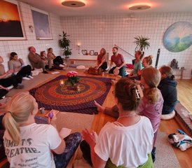 3-Daagse Harmoniumworkshop Niveau I met Bhakti Yoga en Kirtan in Klanxbüll, Duitsland - Photo 5