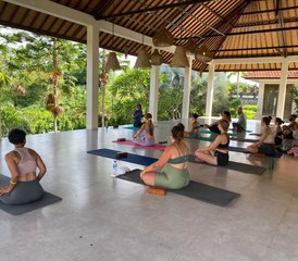 7 días de retiro de yoga con certificación de profesorado de yoga Balinese Watukaru en Bali, Indonesia - Photo 4