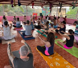 629 días de profesorado de yoga de 300 horas multiestilo en Arambol, Goa Norte, India - Photo 1