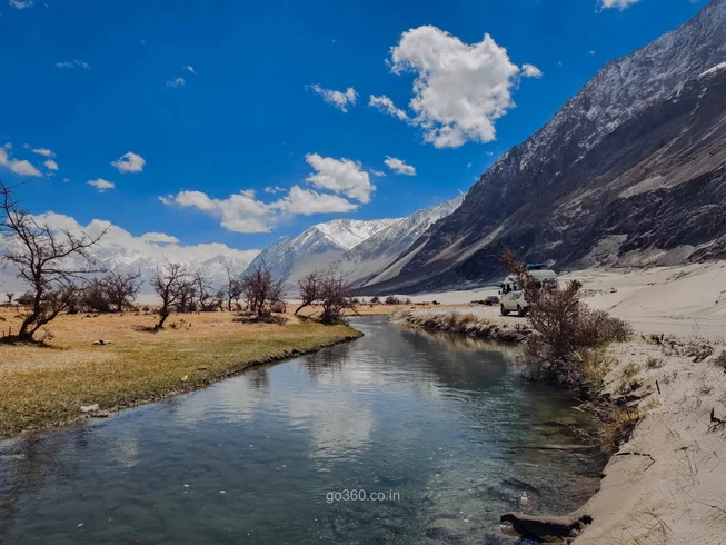 8 Day Leh to Leh With Umling La Pass Guided Motorcycle Tour in India photo 6