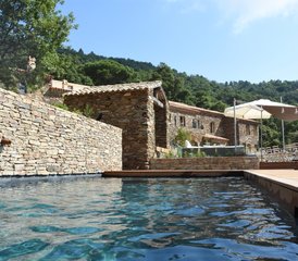 6 Day Immersive Yoga and Pilates Retreat in Provence, France - Photo 4