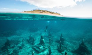 Nusa Lembongan Retreats und Reisen