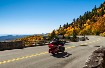 12 Day Motorcycle Tour of the Colorado Mountain Giants: Fully Guided Tour of Western Mountain States