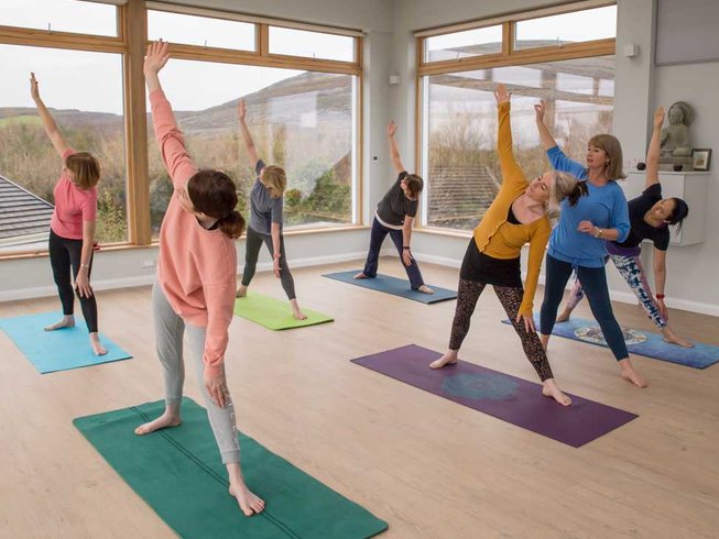 Top 10 Yoga Retreats in Kinvara