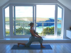4 Day Guided Coastal Walk and Spring Yoga Retreat in Cornwall
