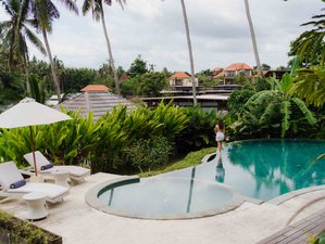 8 Day Health Regeneration Retreat with Massage, Yoga, and Acupuncture in Bali, Indonesia