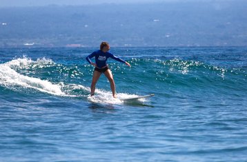 8 días de surf y estancia en Canggu, Bali, Indonesia