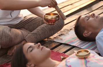 13 Tage 100-Stunden Yin Yoga und Klangheilen Lehrerausbildung in Koh Phangan, Thailand