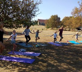 8 jours de vacances en famille avec yoga à Vernusse, Auvergne, France - Photo 4