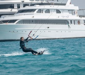 38 días de excursión de kitesurf en el mar Rojo, Egipto, para principiantes, profesionales y cualquiera que esté entre medias - Photo 1