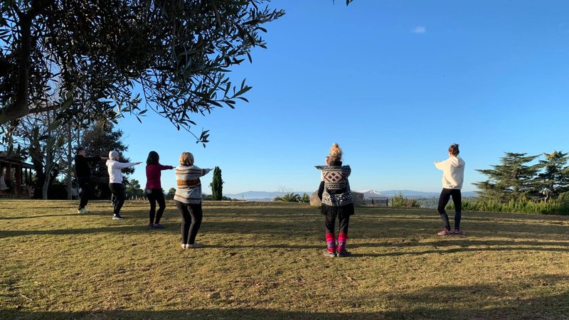 3 días de retiro para parar y respirar con yoga, relajación y naturaleza en Sant Ferriol
