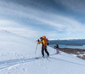 8 días de esquí y snowboard de travesía para mujeres con yoga en Bariloche, Argentina - Photo 3